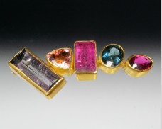 Mixed gemstone brooch