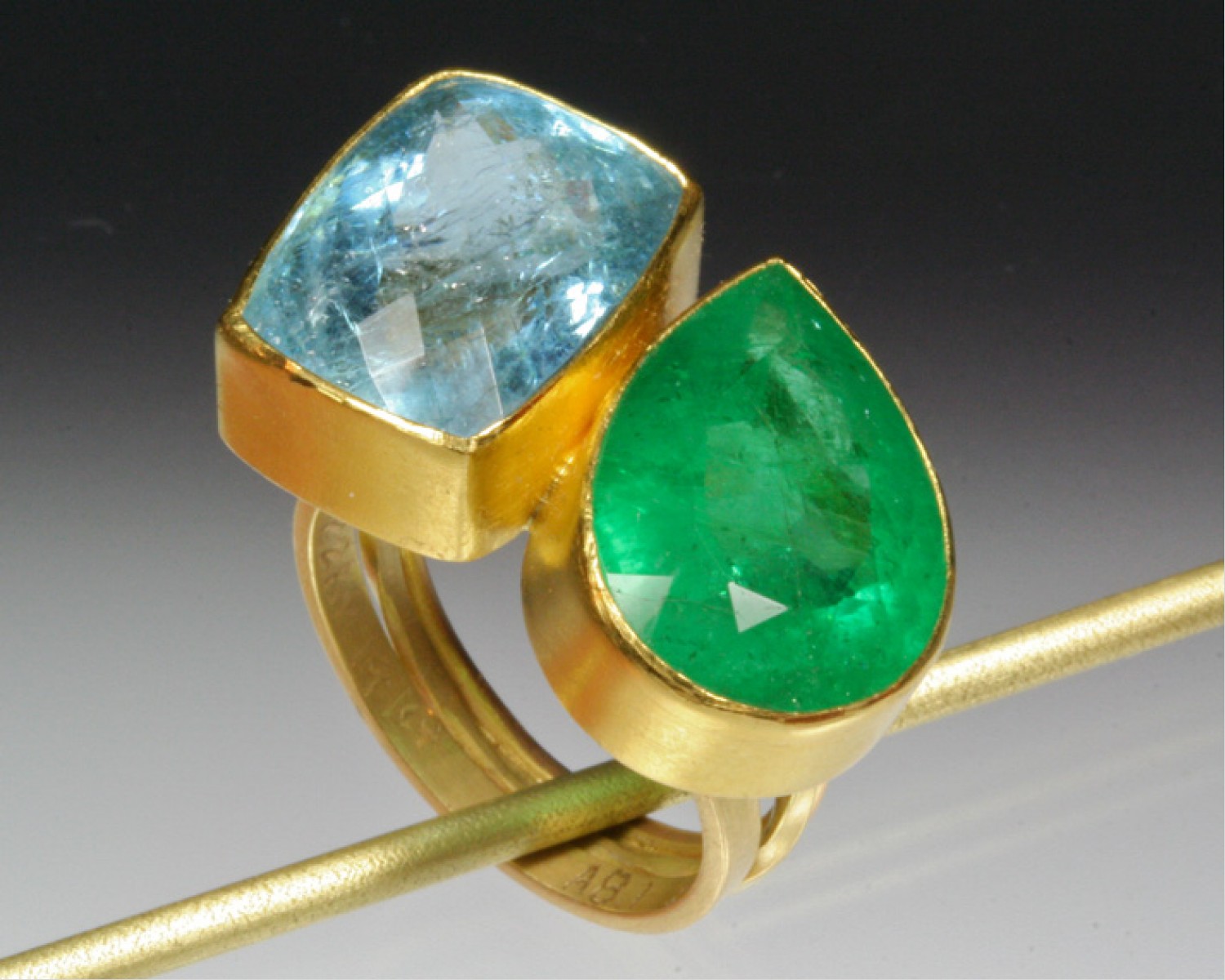 Aquamarine sales and emerald