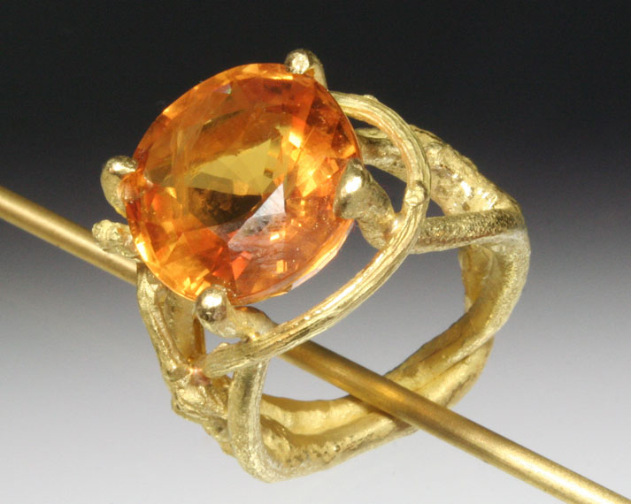 Twig ring with Sri Lankan sapphire