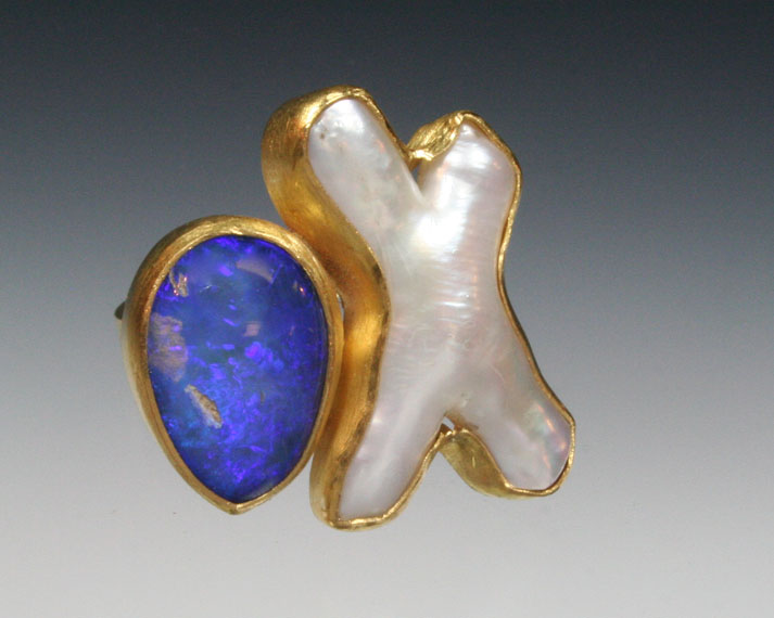Opal & X pearl ring